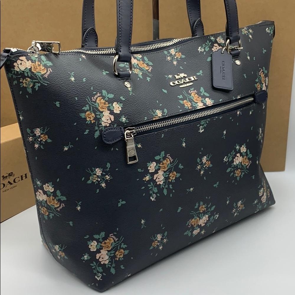 COACH GALLERY TOTE ROSE BOUQUET - Picture 4 of 16